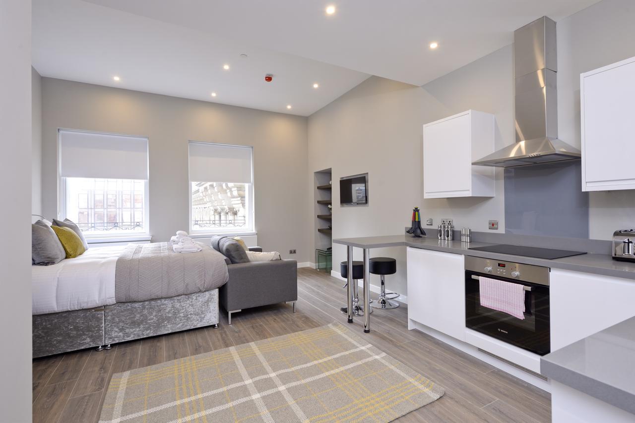 Nelson Mandela Place Apartment